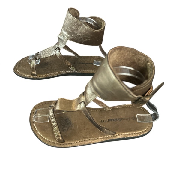 KOOLABURRA Women’s Metallic Bronze Gladiator Sandals - Picture 4 of 5